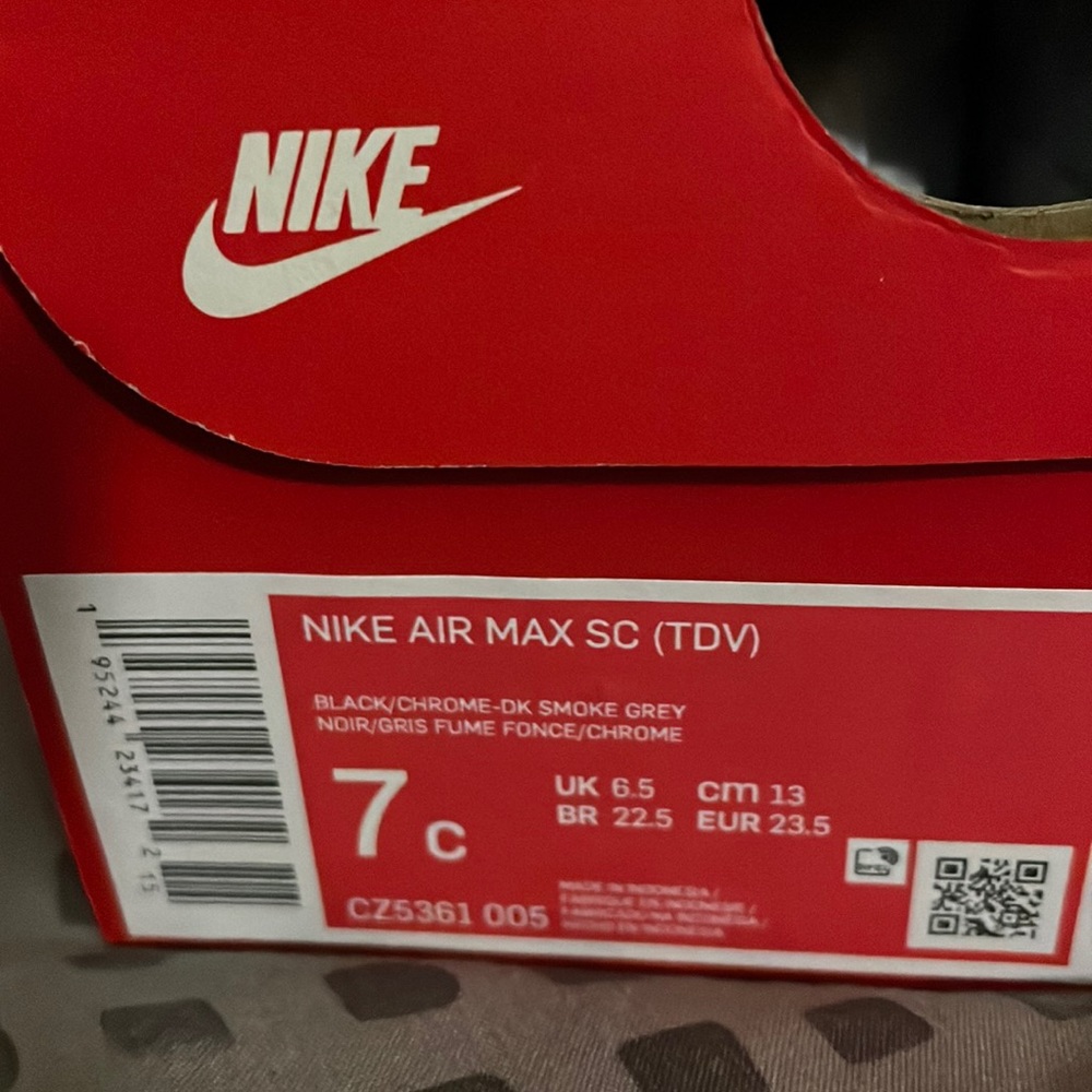 Toddler air max size 7c